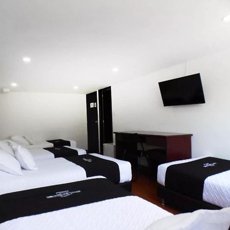 Hotel Colonial Internacional Bogota Exterior photo